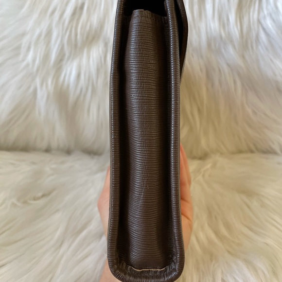 🤎AUTHENTIC🤎 BURBERRY CLUTCH - Picture 10 of 12